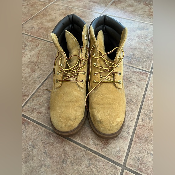 Timberland Boots - Picture 2 of 7